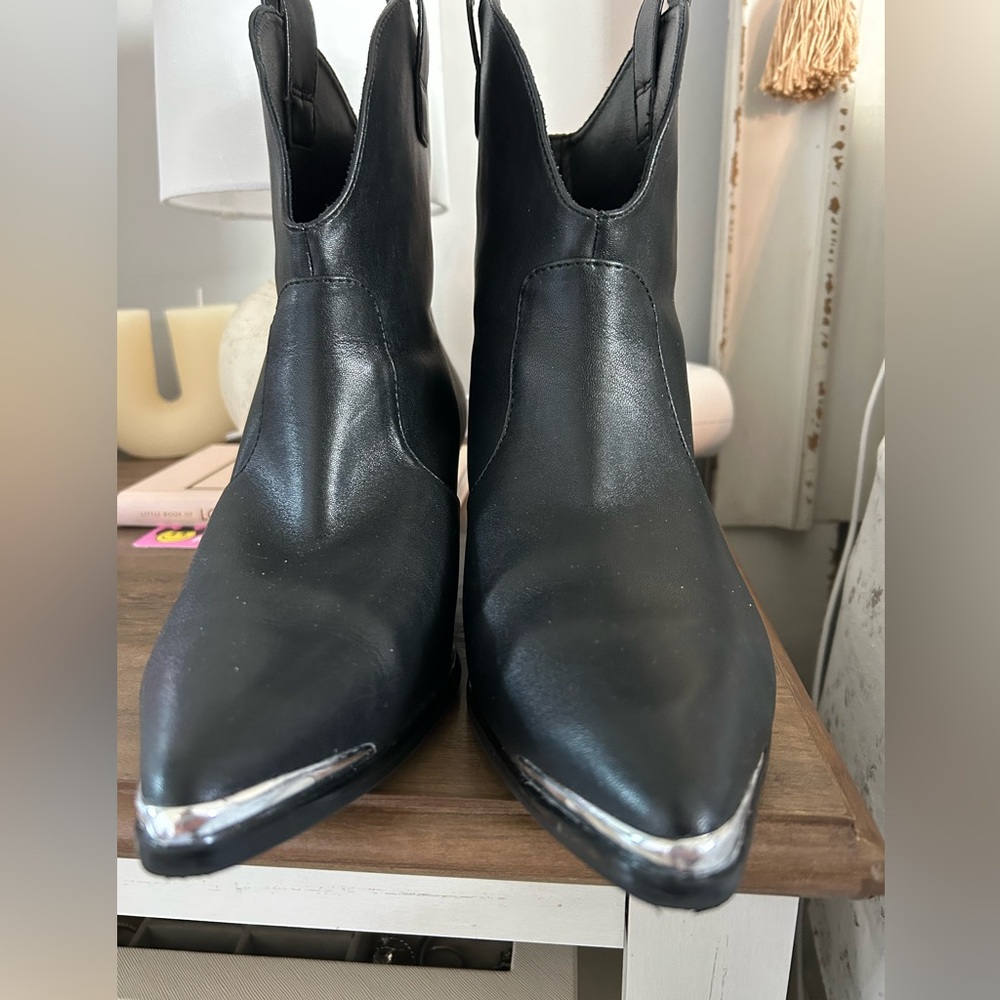 Women’s western boots